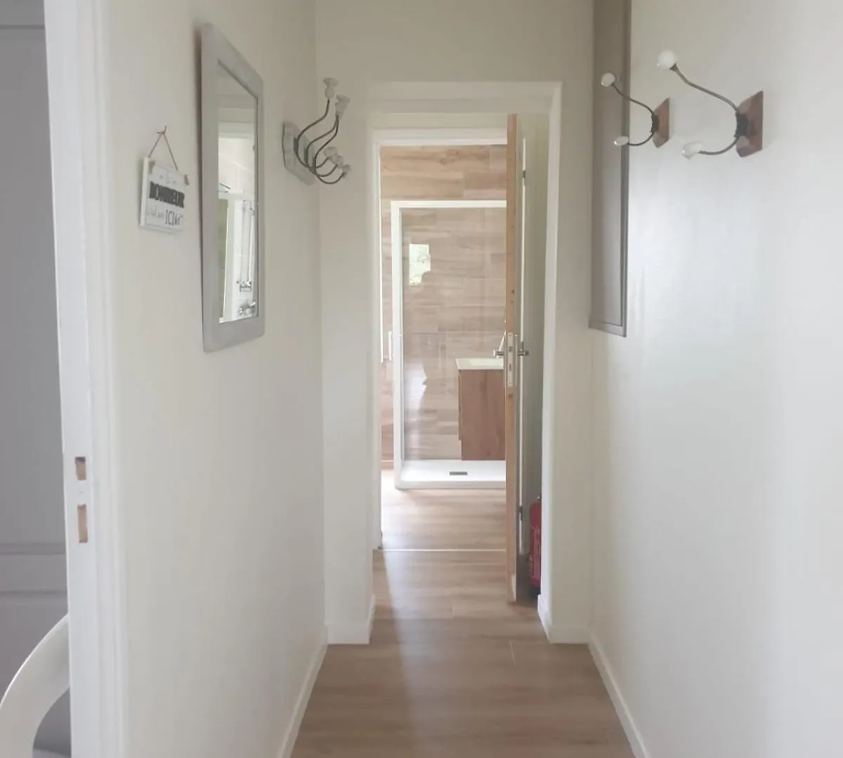 La Petite Maison Dans La Prairie Néant-sur-Yvel